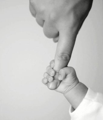 Картина по номерам ILikeGift Надежная рука отца HR0477