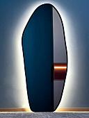 Зеркало с подсветкой eMZe 49х115 LED.UV.NF.49.115.CHE.4K (черный с УФ-окантовкой и подсветкой)