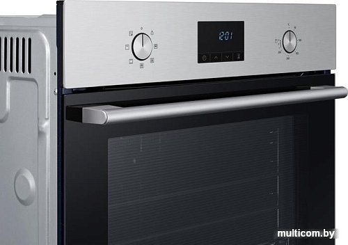 Электрический духовой шкаф Samsung NV68A1145RS