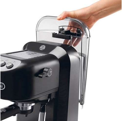 Рожковая кофеварка DeLonghi EC 251.B