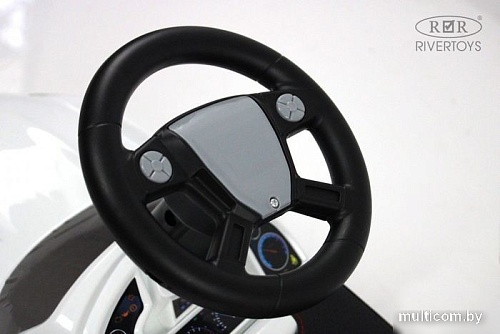 Каталка RiverToys L001LL-A (белый)