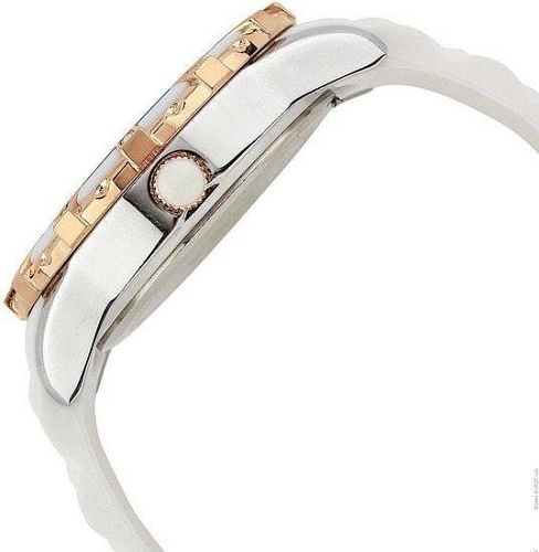 Наручные часы Q&Q DA39J524