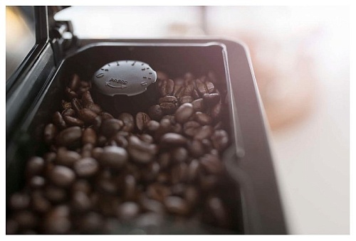 Кофемашина Philips EP5315 Series 5000