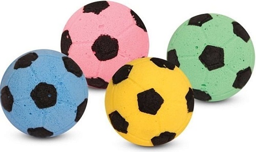 Игрушка для кошек Triol Мяч футбольный 01N d 4 см 4 штуки