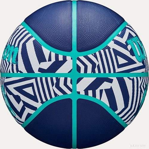 Баскетбольный мяч Wilson NBA DRV Plus Camo Indigo WZ3016102XB7 (7 размер)