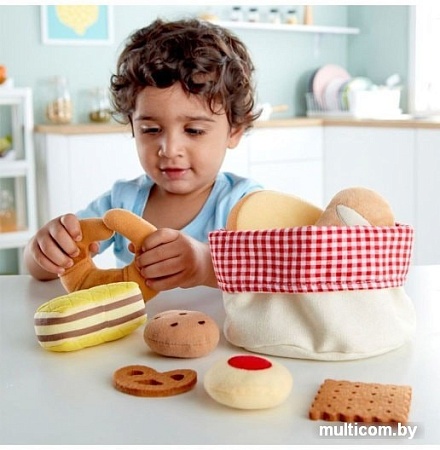 Набор игрушечных продуктов Hape Корзина хлеба E3168-HP