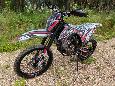 Мотоцикл Nine Fox Blazer 250 (черный/красный)