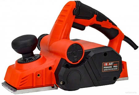 Рубанок Brait P823