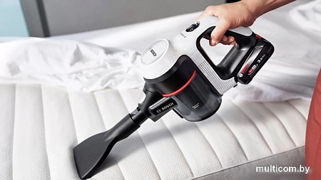 Пылесос Bosch Unlimited 7 BBS711W