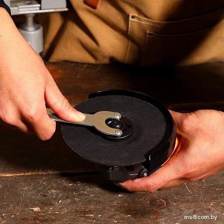 Угловая шлифмашина Deko ZKAG20 084-1044 (с 1-им АКБ)