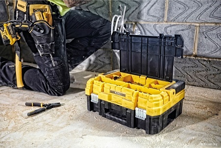 Ящик для инструментов DeWalt DWST1-70704