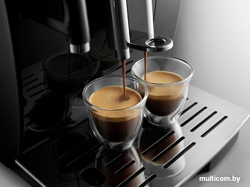 Рожковая помповая кофеварка DeLonghi EC 157