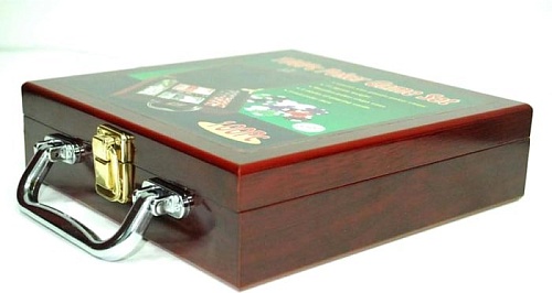 Настольная игра Zez Набор для покера в чемодане 100 фишек с номиналом 6641-M1