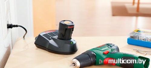 Дрель-шуруповерт Bosch PSR 10.8 LI-2 (0603972924)