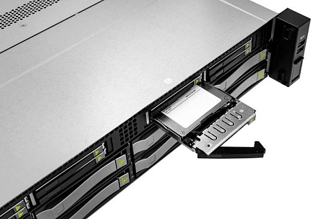 Сетевой накопитель In Win IW-RS216-07 800W