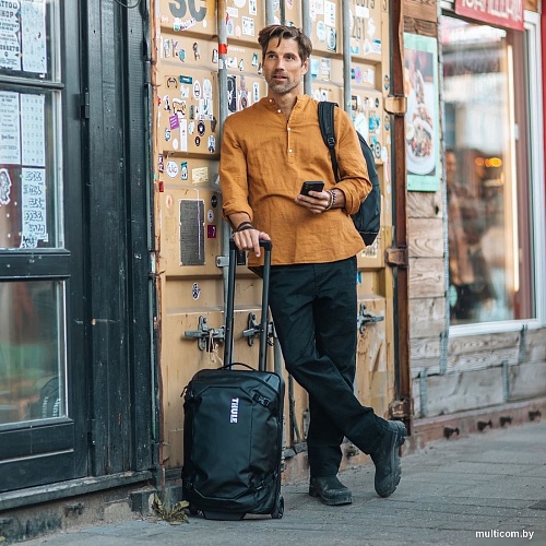 Чемодан Thule Chasm Carry On 3204985 (черный)