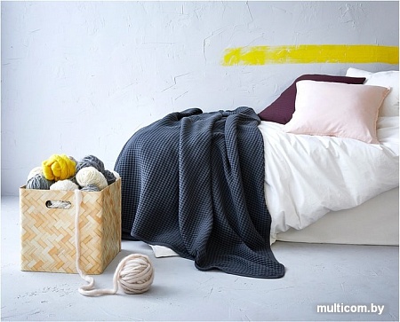 Покрывало Ikea Ворельд 150x250 203.818.62 (темно-серый)