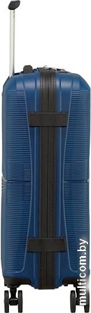 Чемодан-спиннер American Tourister Airconic Midnight Navy 55 см