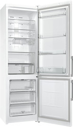 Холодильник Hotpoint-Ariston HFP 6200 W