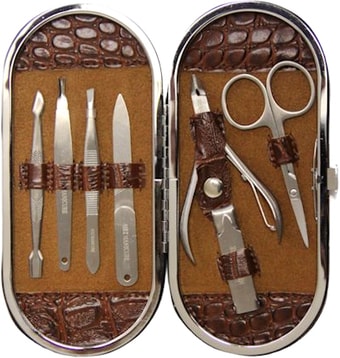 Маникюрный набор Mertz A6017