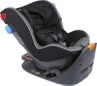Детское автокресло Chicco 2Easy (polar silver)