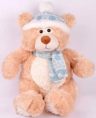 Классическая игрушка Weihai Мишка в шапке с шарфом ST7493