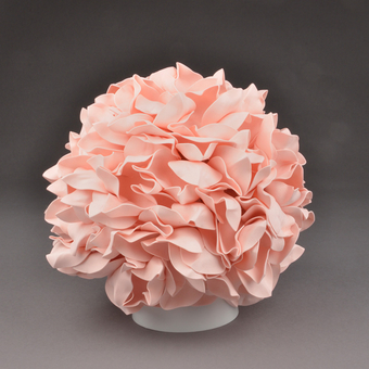 Настольная лампа Uniel ULW-R07 T/3000K/150C/A UL-00007226 (гортензия белый/пудровый)