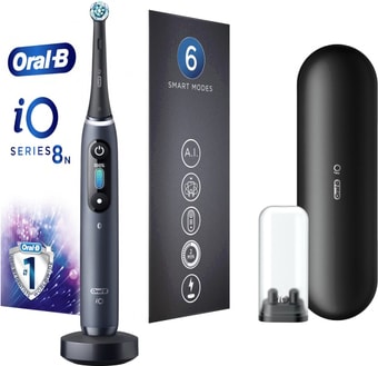 Электрическая зубная щетка Oral-B iO 8n (черный, 1 насадка)