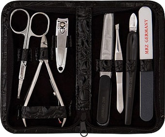 Маникюрный набор Mertz A6026