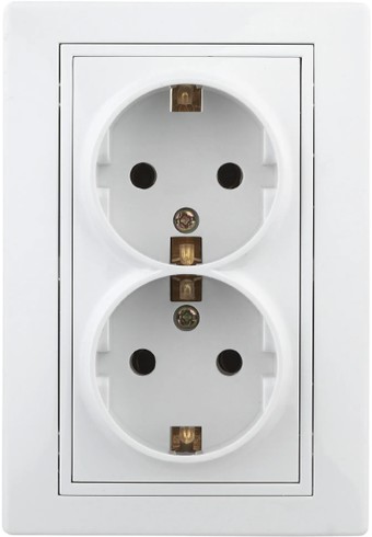 Розетка Intro Plano 1-208-01