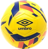 Мяч Umbro Neo Trainer 20952U-GLD (4 размер, желтый)