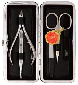 Mertz Набор для маникюра и педикюра A7001N