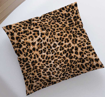 Чехол на подушку JoyArty Расцветка леопарда sl_41737850