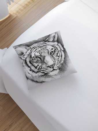Чехол на подушку JoyArty Нарисованный тигр sl_30502