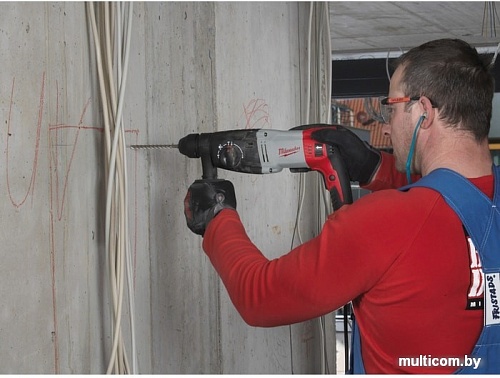 Перфоратор Milwaukee PH 28 4933396396