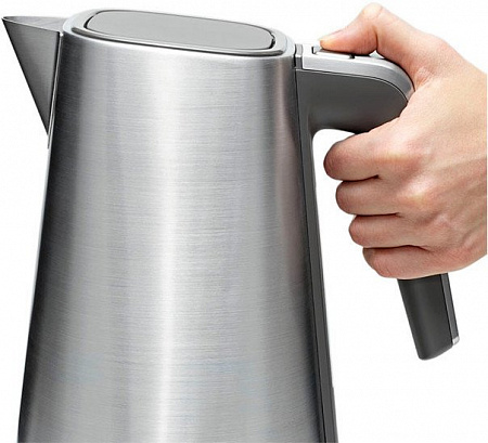 Чайник Electrolux EEWA7800