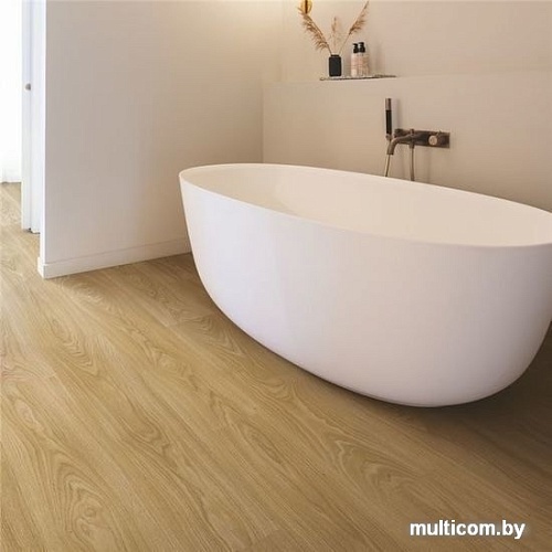 Ламинированный пол Quick-Step Classic Дуб теплый натуральный премиум CLH4095