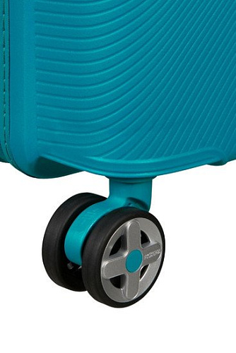 Чемодан American Tourister Starvibe MD5x51 002 55 см