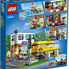 Конструктор LEGO City 60329 День в школе