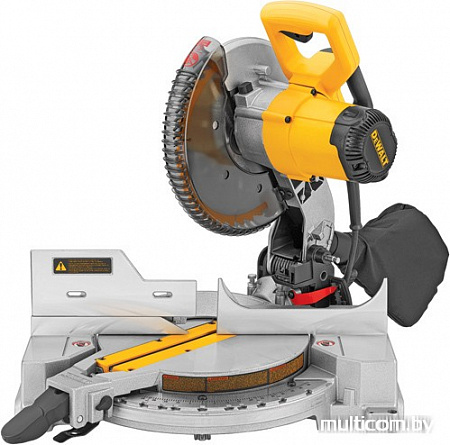 Дисковая пила DeWalt DW713