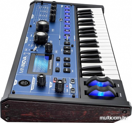 Синтезатор Novation MiniNova