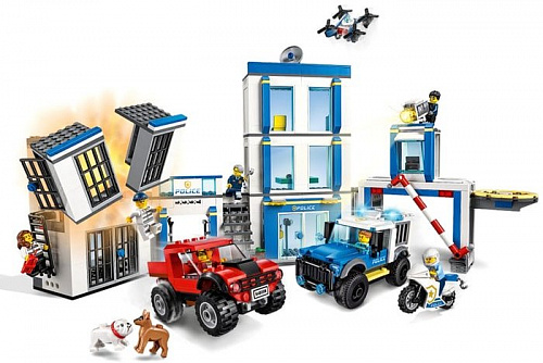 Конструктор LEGO City 60246 Полицейский участок