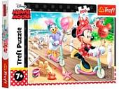 Пазл Trefl Дисней. Минни на пляже