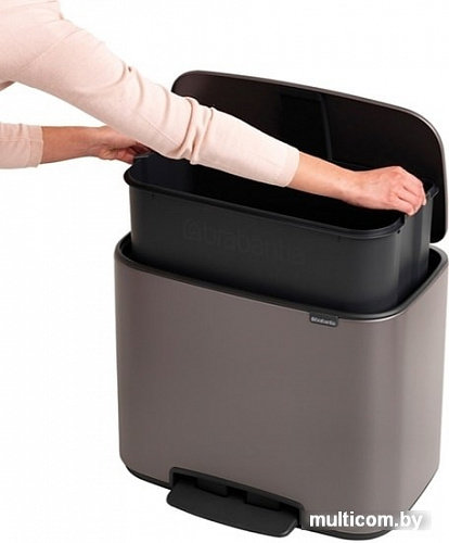 Brabantia Bo Pedal Bin 36 л (платиновый)