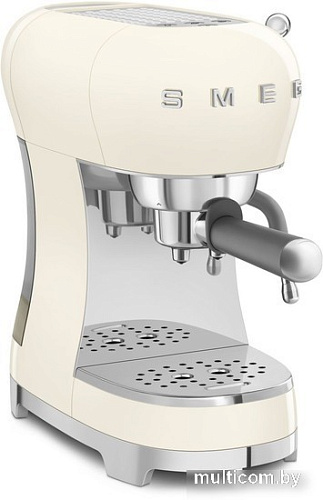 Рожковая кофеварка Smeg ECF02CREU