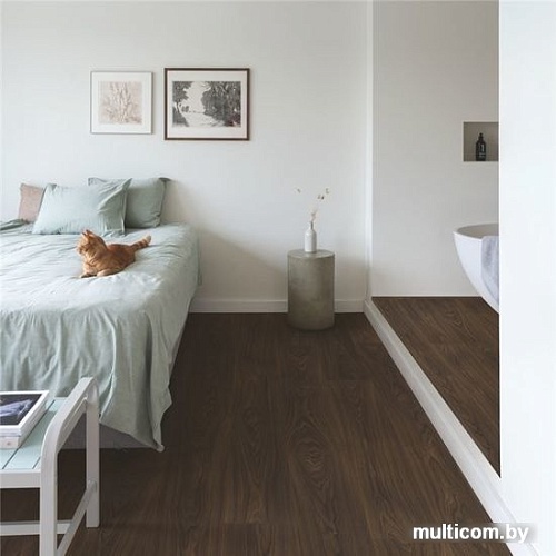 Ламинированный пол Quick-Step Classic Дуб мокко коричневый CLH5797
