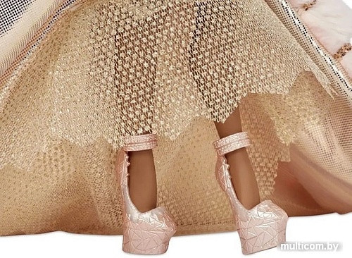 Кукла-сюрприз L.O.L. Surprise! OMG Holiday 2021 Collector NYE Queen 576518