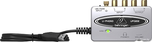Аудиоинтерфейс Behringer UFO202