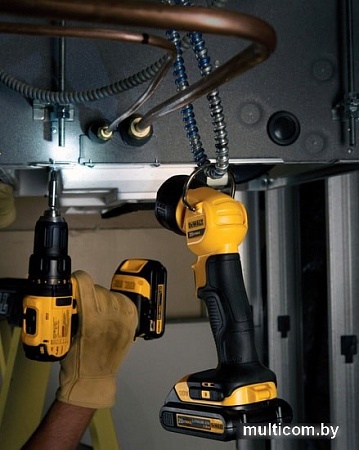 Фонарь DeWalt DCL040-XJ