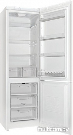 Холодильник Indesit DS 320 W